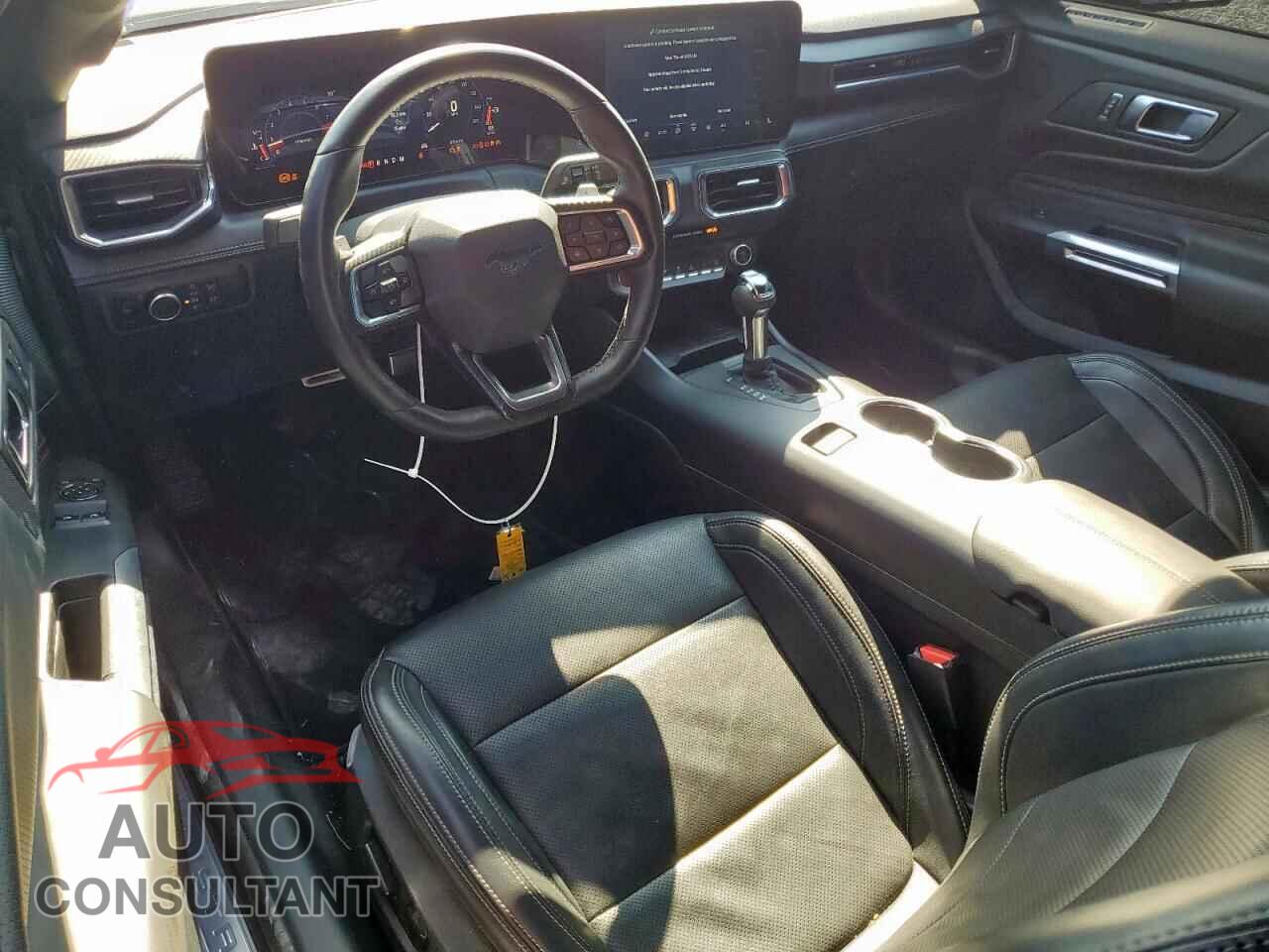 FORD MUSTANG 2024 - 1FA6P8CFXR5428085