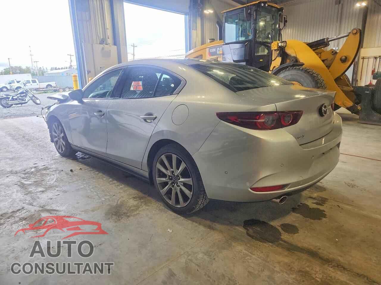 MAZDA 3 2019 - 3MZBPADM4KM104589