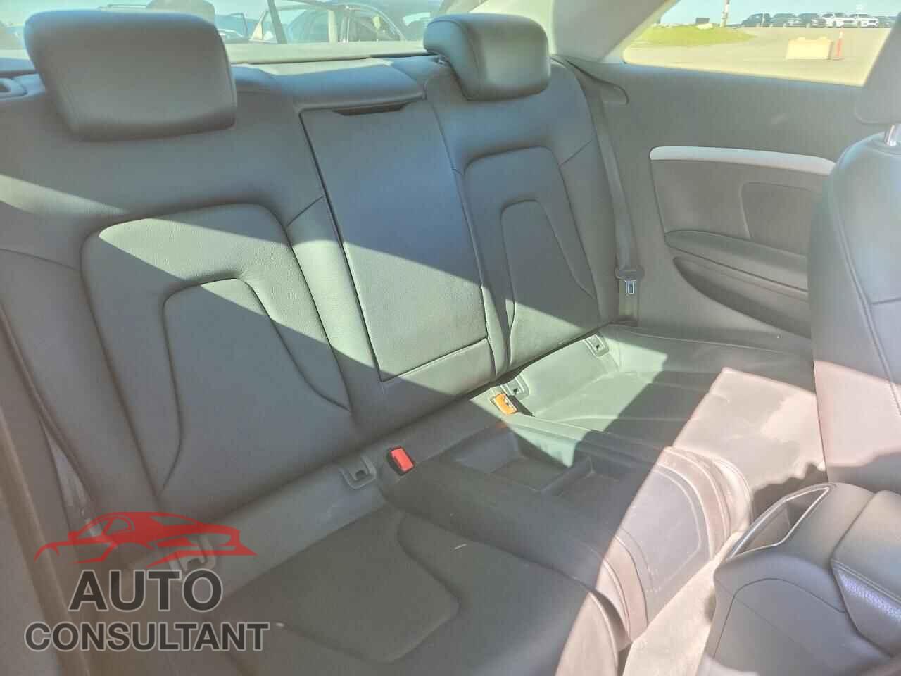 AUDI A5 2014 - WAUGFBFR3EA065194