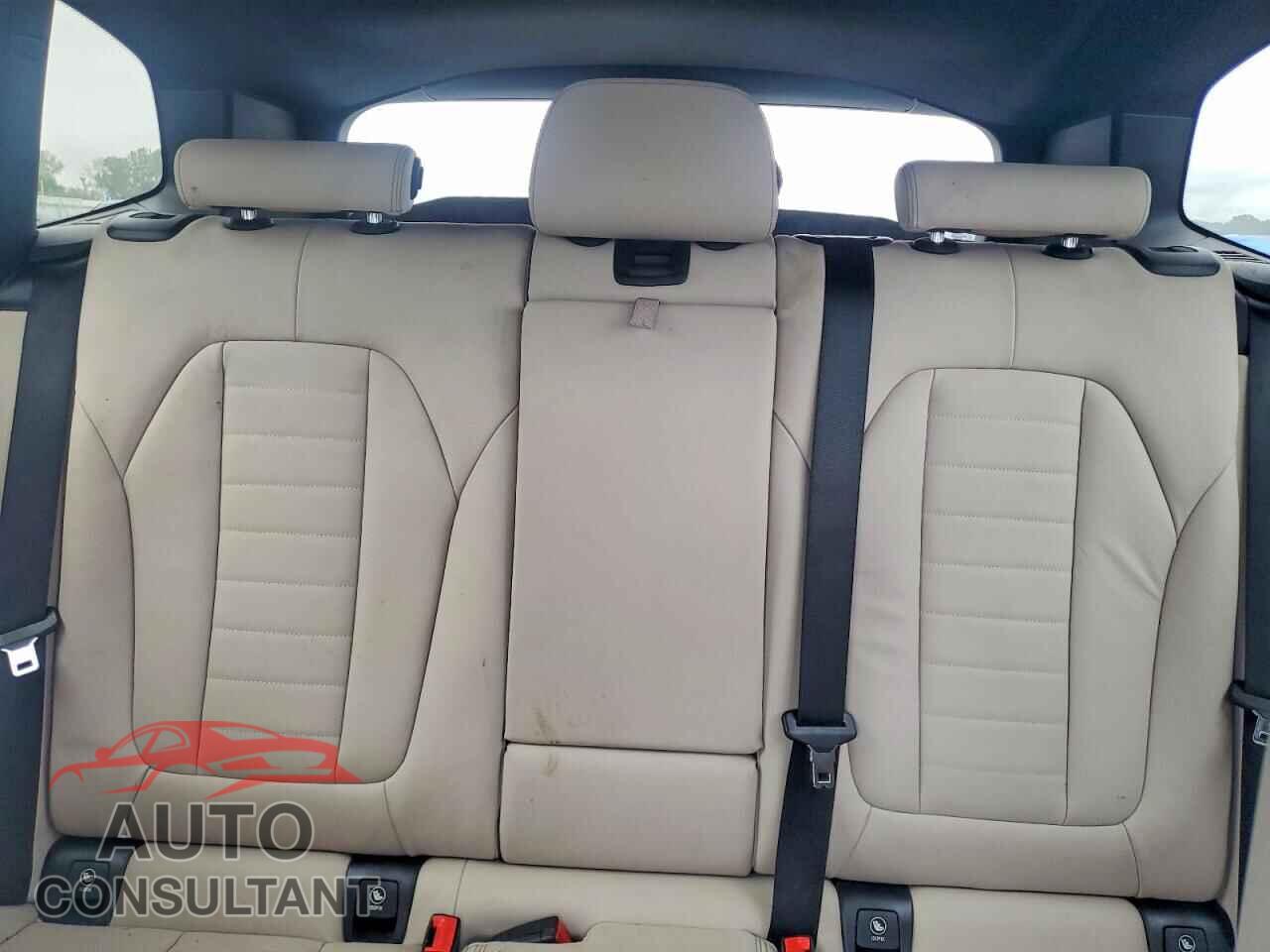 BMW X3 2018 - 5UXTR9C51JLD69028