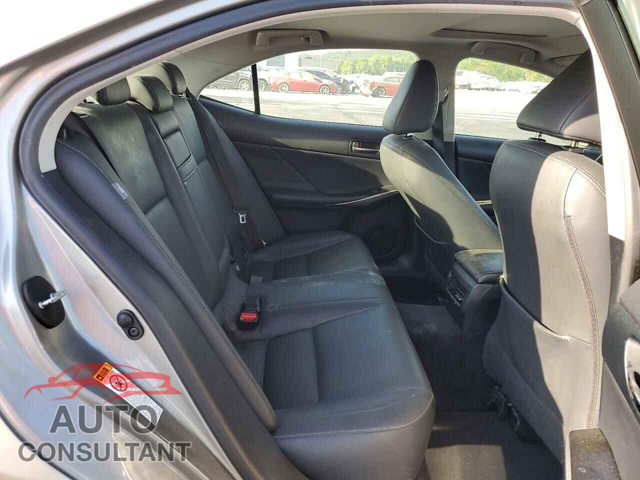 LEXUS IS 2014 - JTHCF1D24E5012903