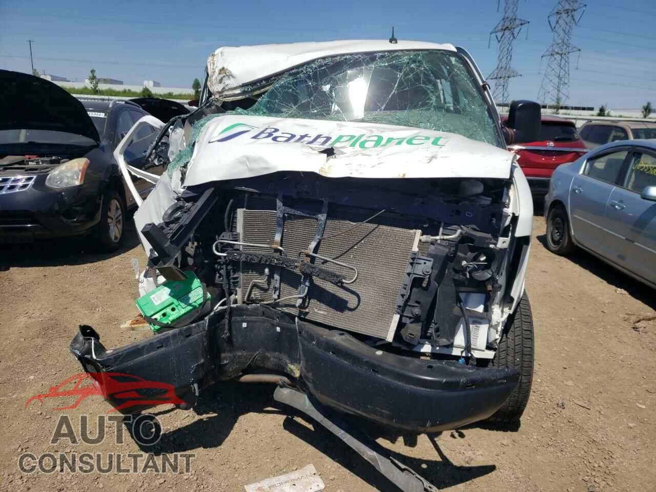 CHEVROLET EXPRESS 2015 - 1GCWGFCF2F1108650