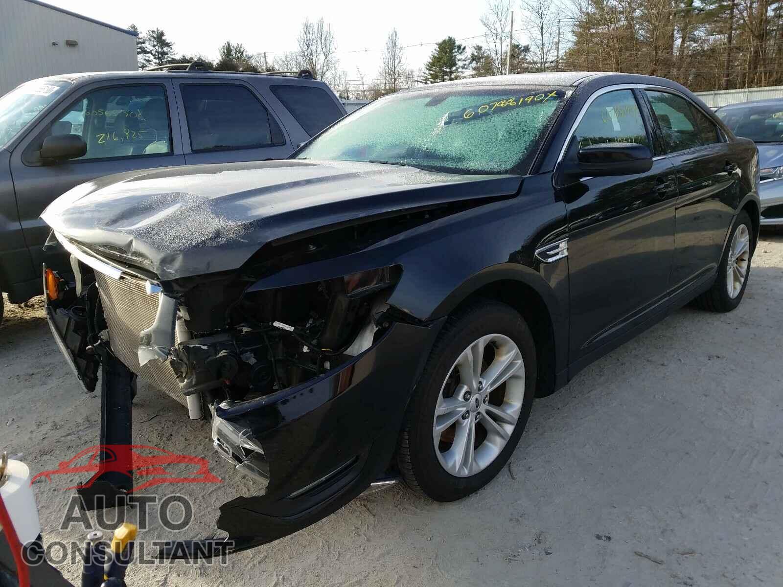 FORD TAURUS 2017 - 1FAHP2E85HG136772