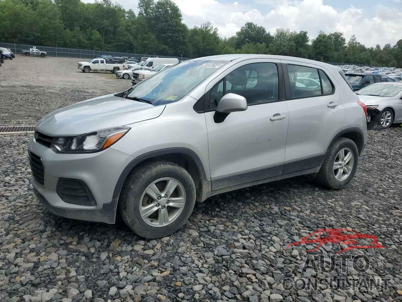 CHEVROLET TRAX 2018 - 3GNCJNSB8JL419862