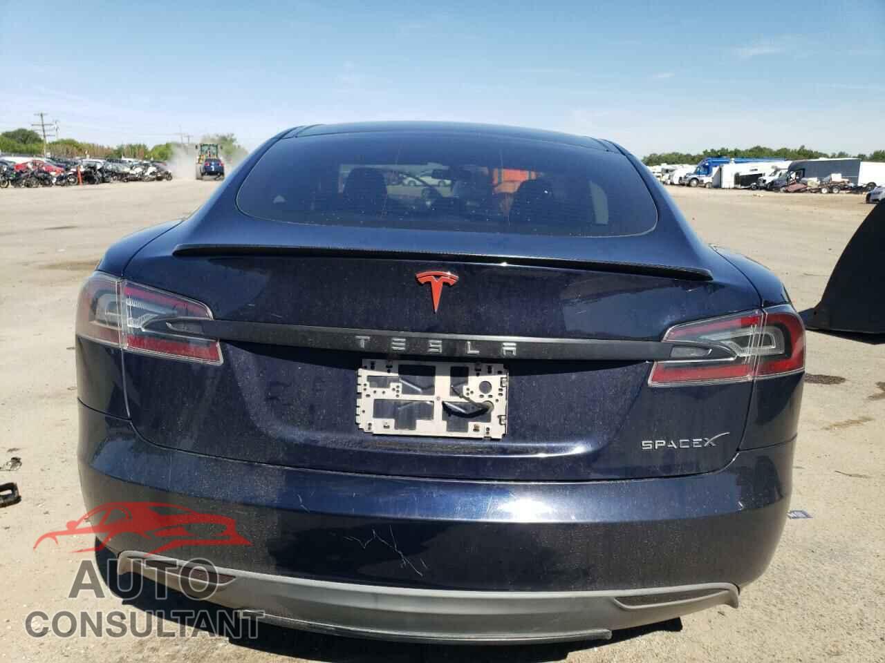 TESLA MODEL S 2013 - 5YJSA1DP4DFP04566