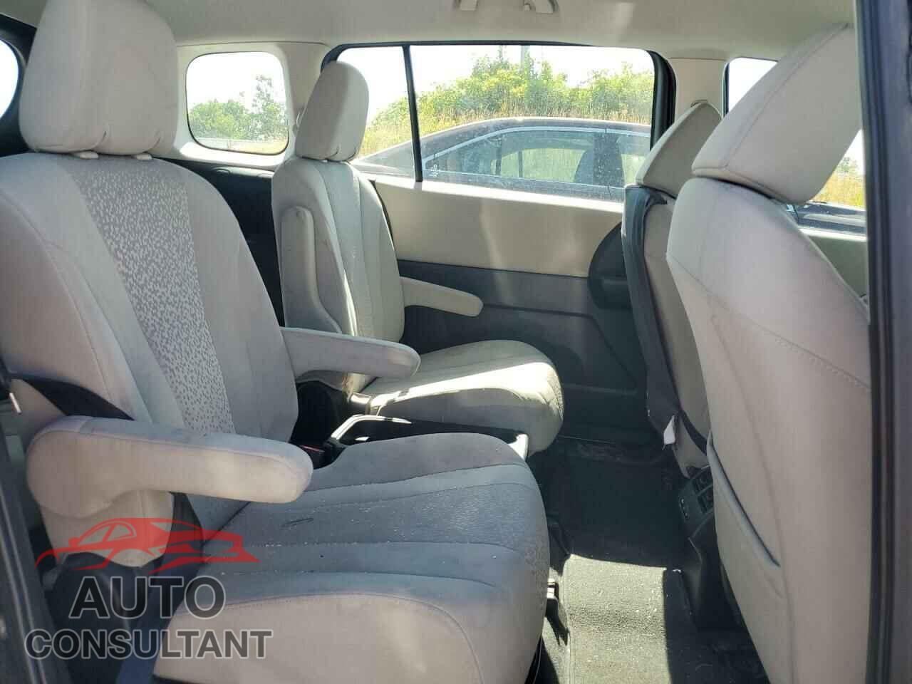 MAZDA 5 2012 - JM1CW2BL4C0110357