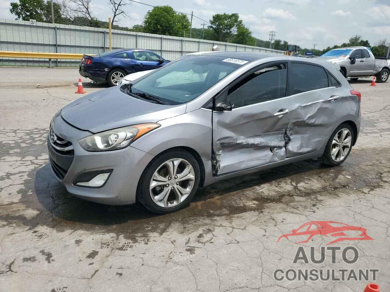 HYUNDAI ELANTRA 2013 - KMHD35LE4DU036927