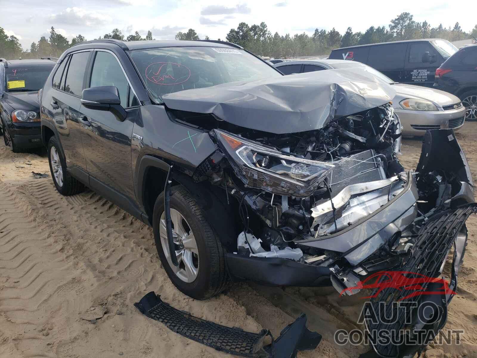 TOYOTA RAV4 2021 - 2T3R6RFV3MW018328