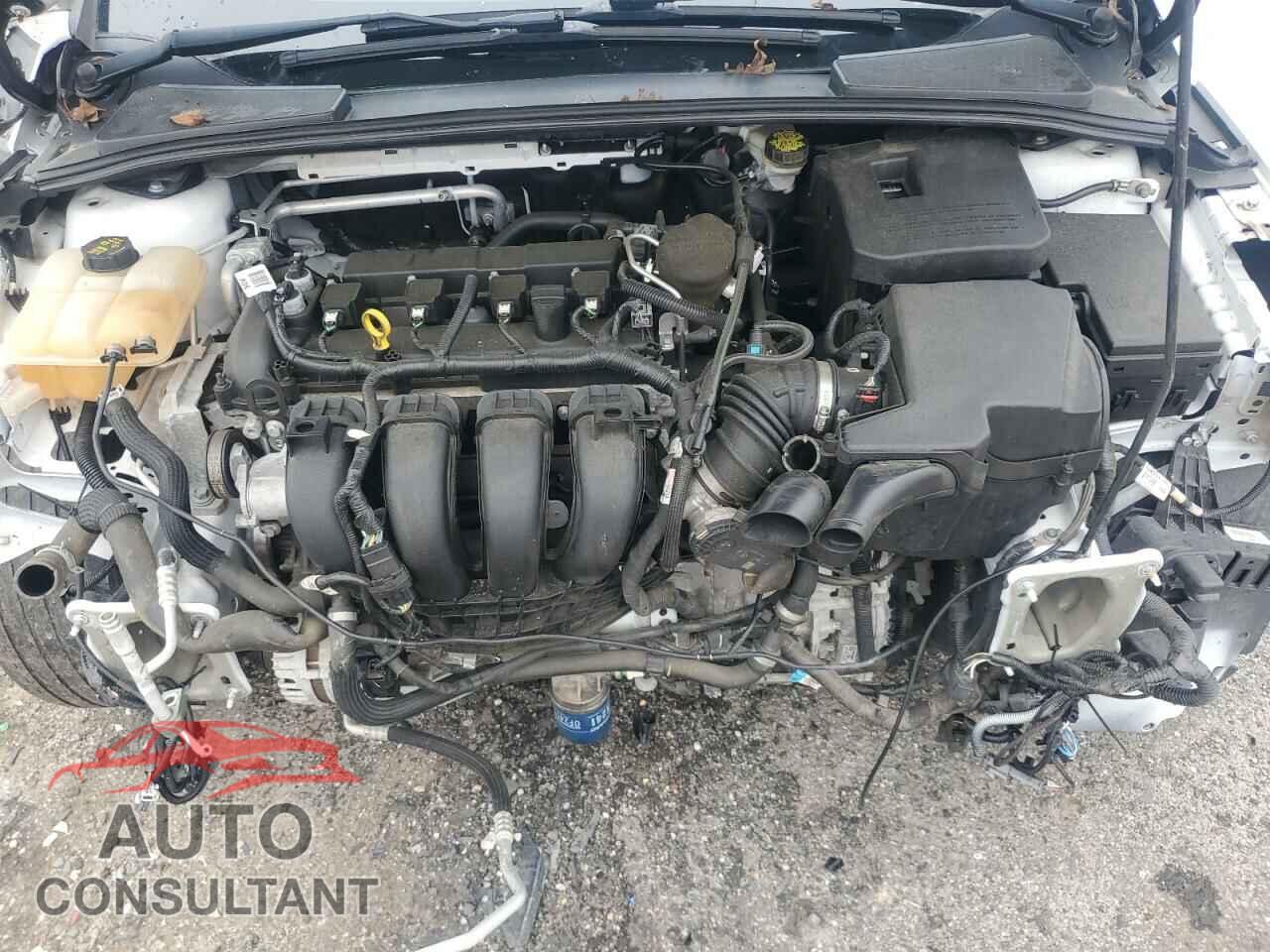 FORD FOCUS 2015 - 1FADP3F2XFL273662