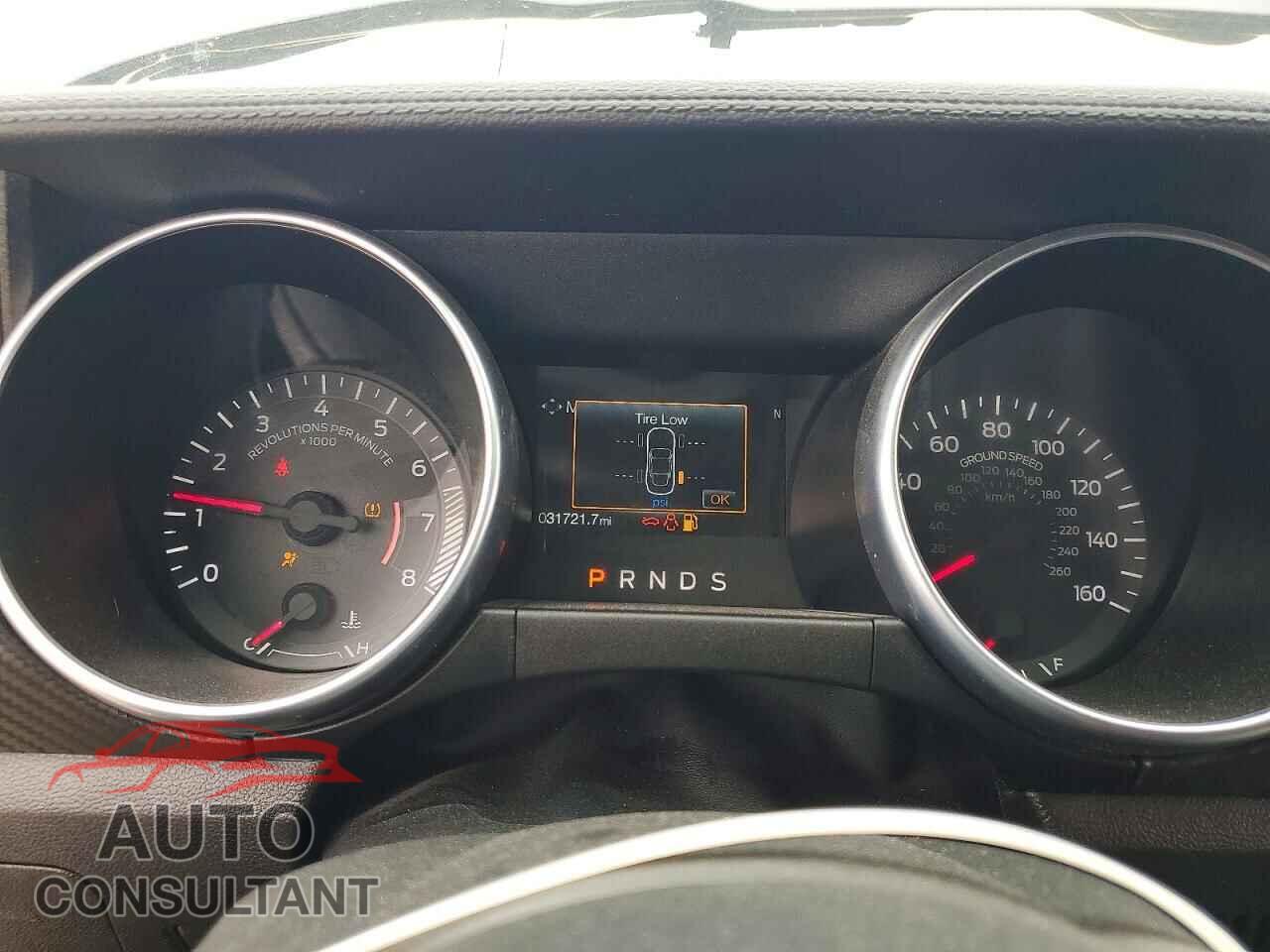 FORD MUSTANG 2022 - 1FA6P8TH0N5145657