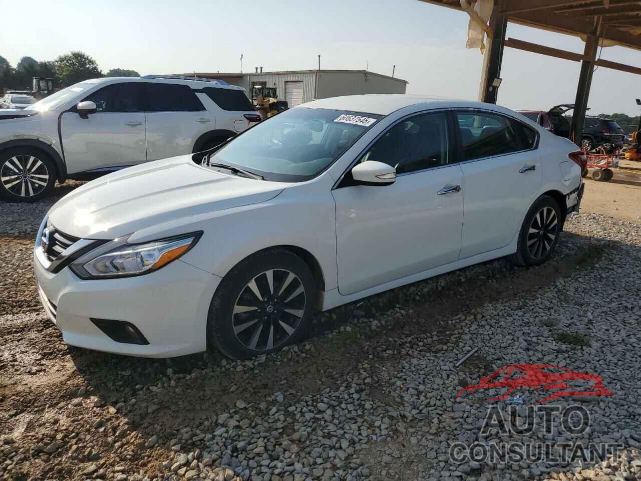 NISSAN ALTIMA 2018 - 1N4AL3AP3JC180878