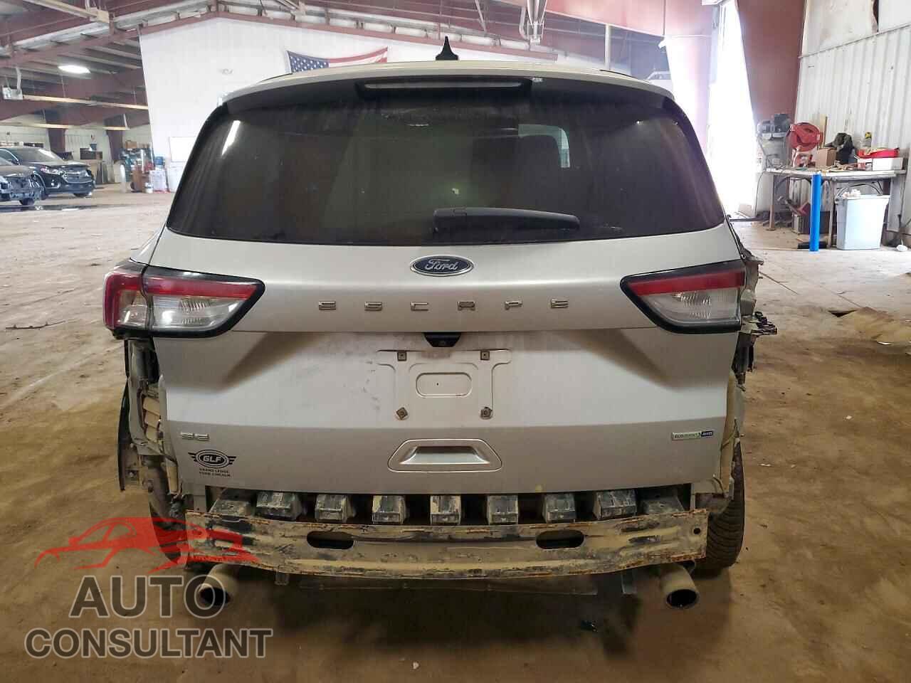 FORD ESCAPE 2020 - 1FMCU9G60LUA00878