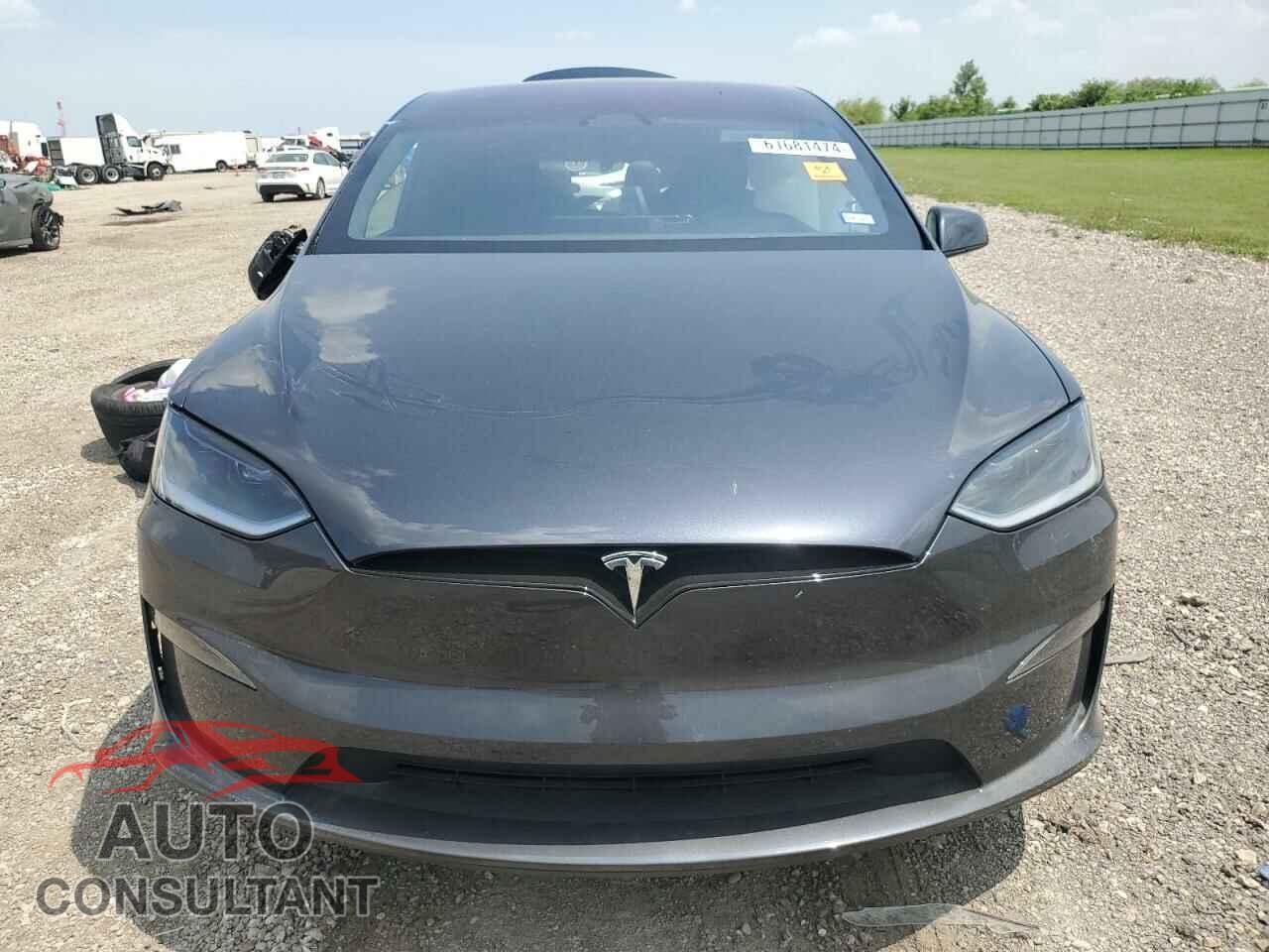 TESLA MODEL X 2024 - 7SAXCBE58RF441270