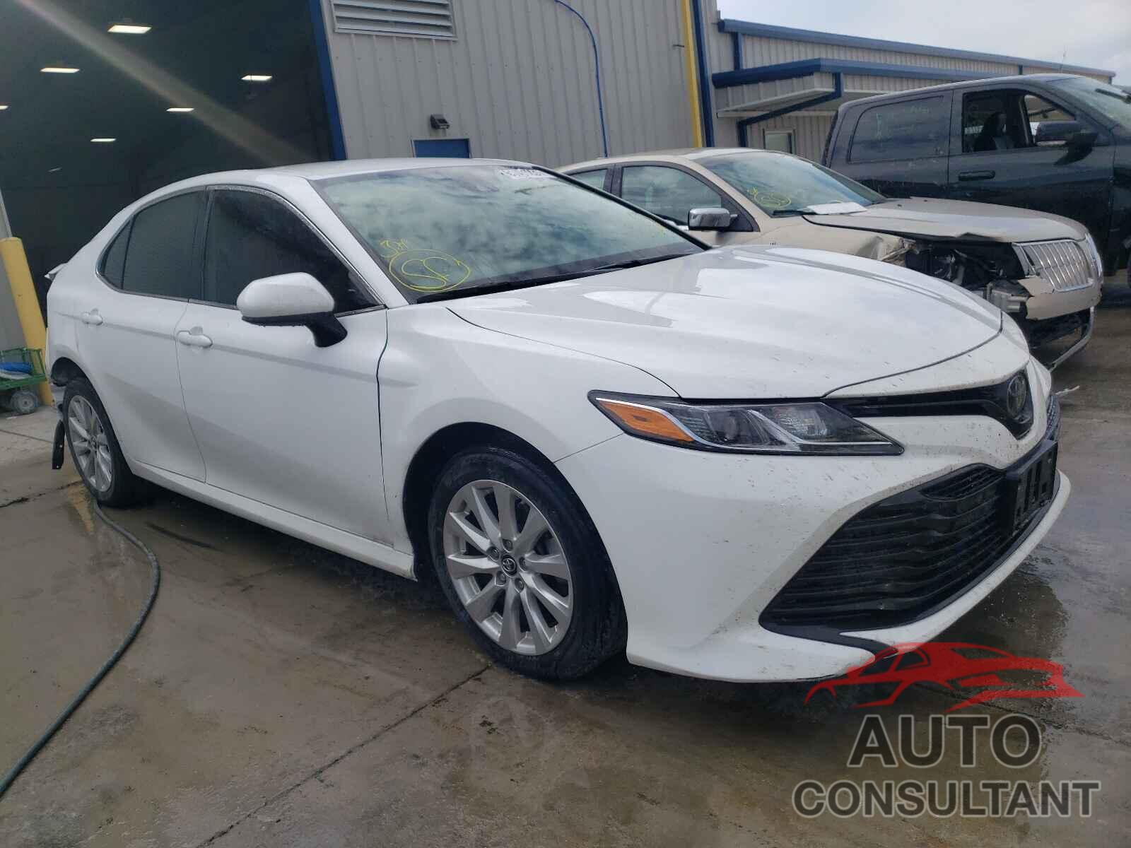 TOYOTA CAMRY 2019 - 4T1B11HK8KU789930