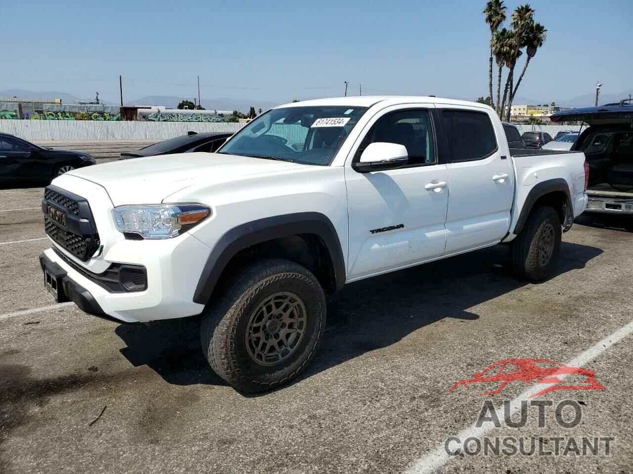 TOYOTA TACOMA 2023 - 3TMCZ5AN1PM593689