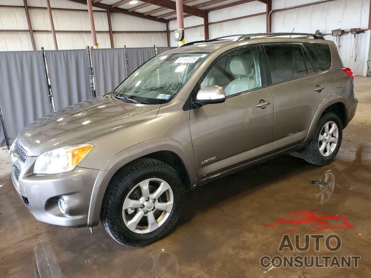 TOYOTA RAV4 2010 - JTMDK4DVXA5091338