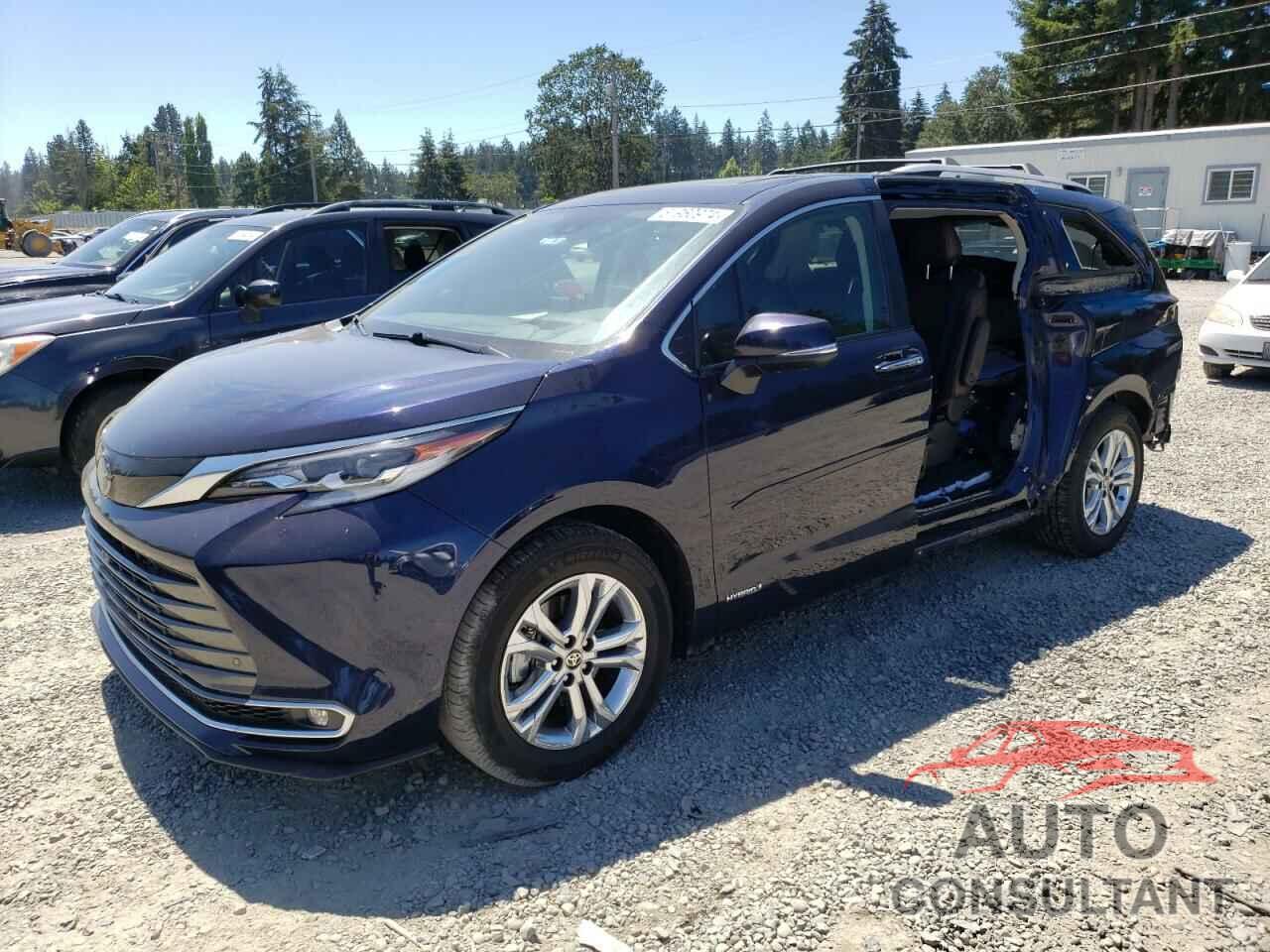 TOYOTA SIENNA 2021 - 5TDESKFC4MS014483