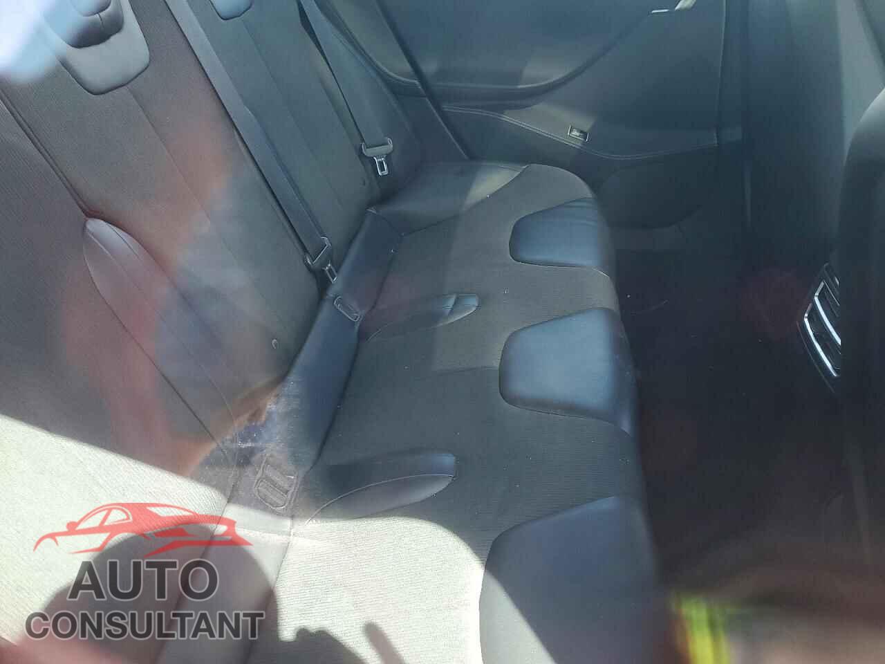 TESLA MODEL S 2013 - 5YJSA1CP5DFP27162