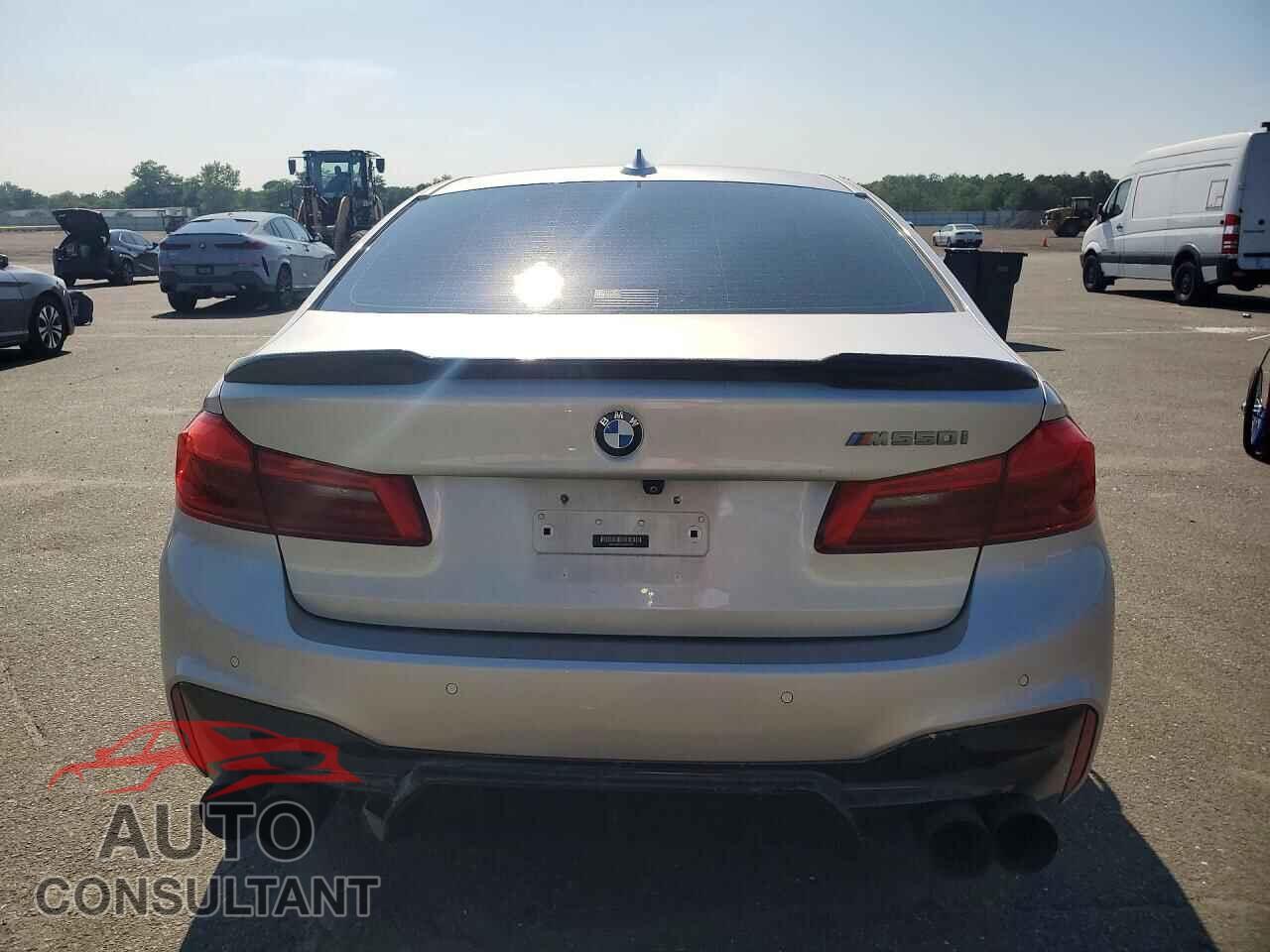 BMW M5 2018 - WBAJB9C50JB036378