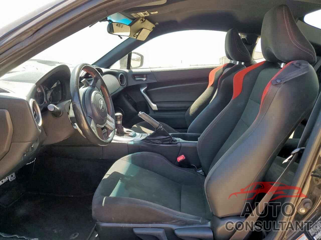 TOYOTA SCION 2016 - JF1ZNAA14G8709165