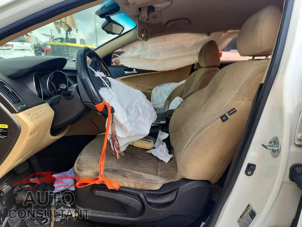 HYUNDAI SONATA 2012 - 5NPEB4AC0CH341745