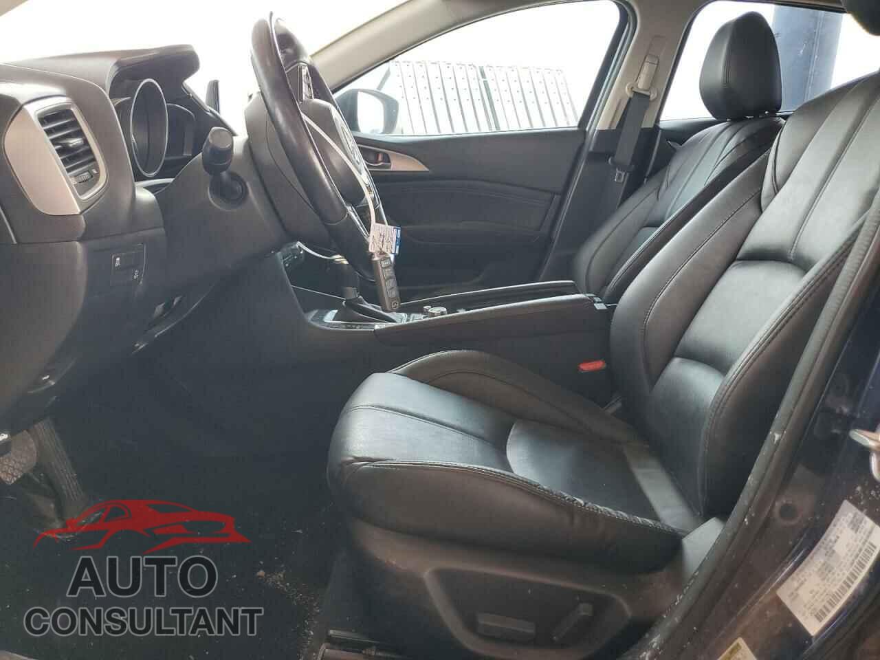 MAZDA 3 2017 - 3MZBN1V71HM103522