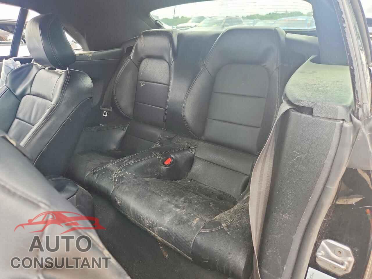 FORD MUSTANG 2021 - 1FATP8UH7M5107343