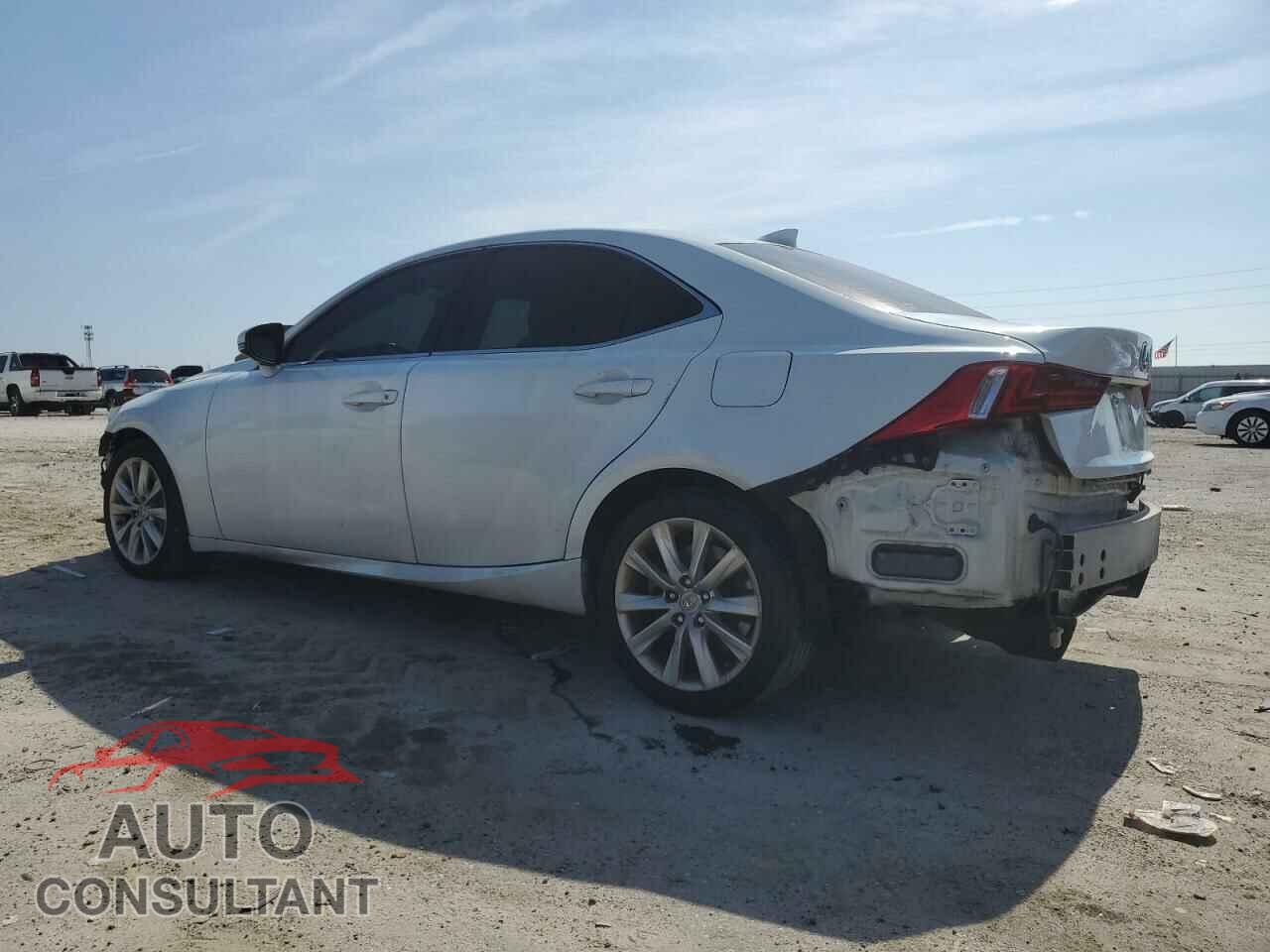 LEXUS IS 2016 - JTHBA1D2XG5015902