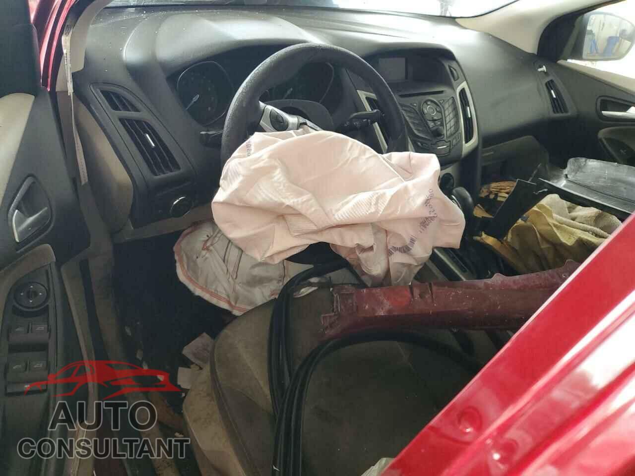 FORD FOCUS 2014 - 1FADP3F20EL228552