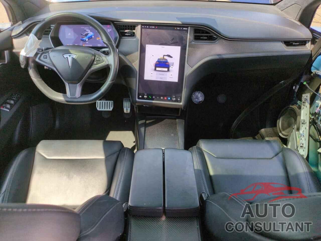 TESLA MODEL X 2018 - 5YJXCBE27JF136527