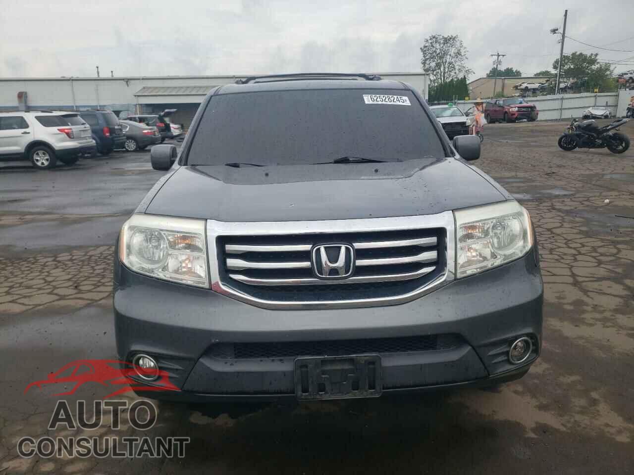HONDA PILOT 2012 - 5FNYF4H57CB013519