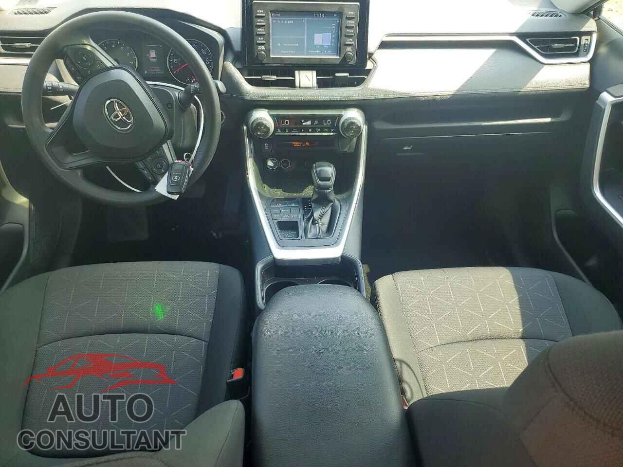 TOYOTA RAV4 2019 - JTMP1RFVXKD041007