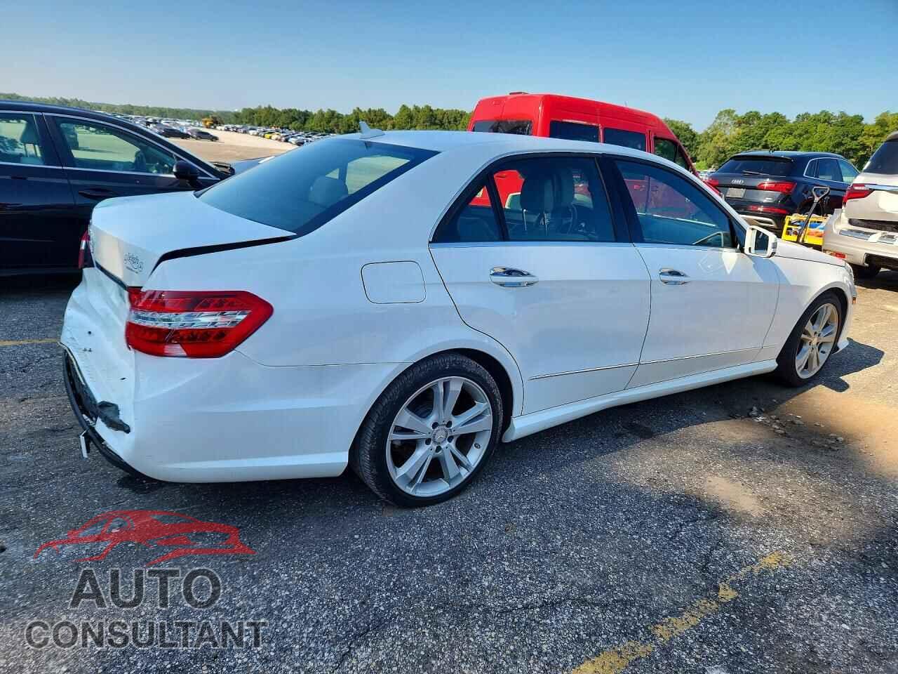 MERCEDES-BENZ E-CLASS 2013 - WDDHF5KB1DA772641
