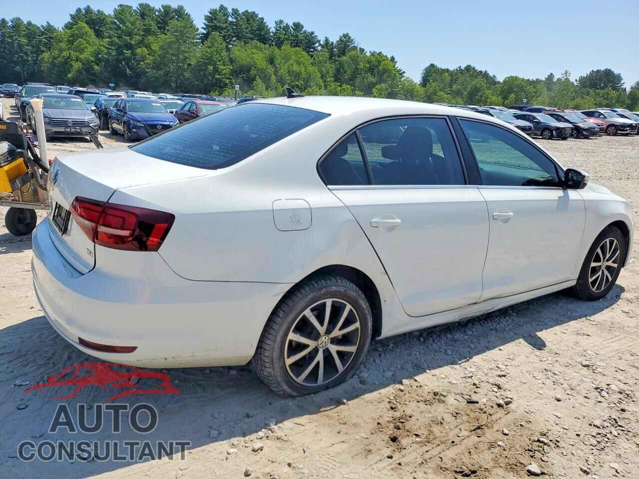 VOLKSWAGEN JETTA 2017 - 3VWDB7AJ7HM415933