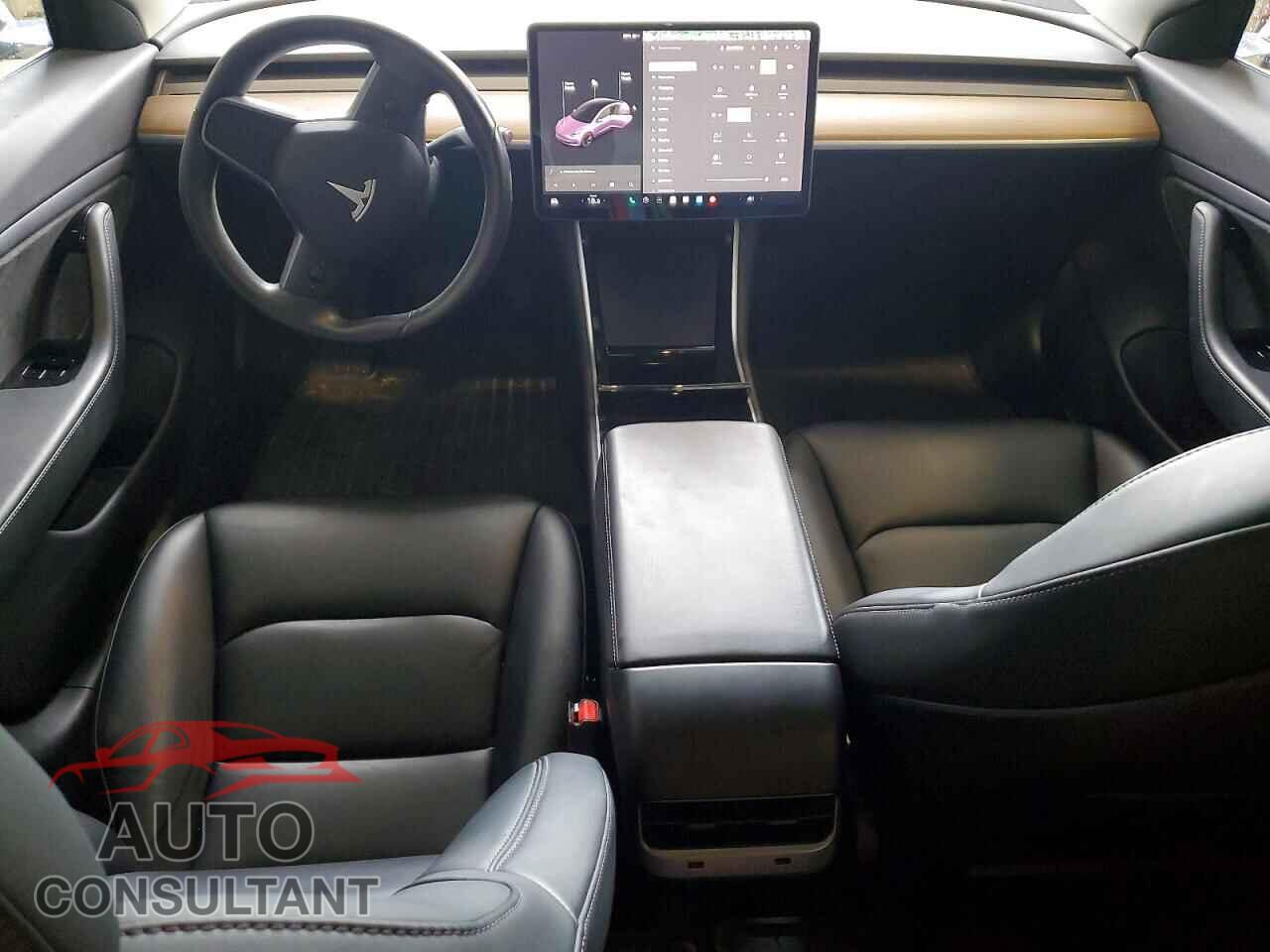 TESLA MODEL 3 2019 - 5YJ3E1EA7KF328705