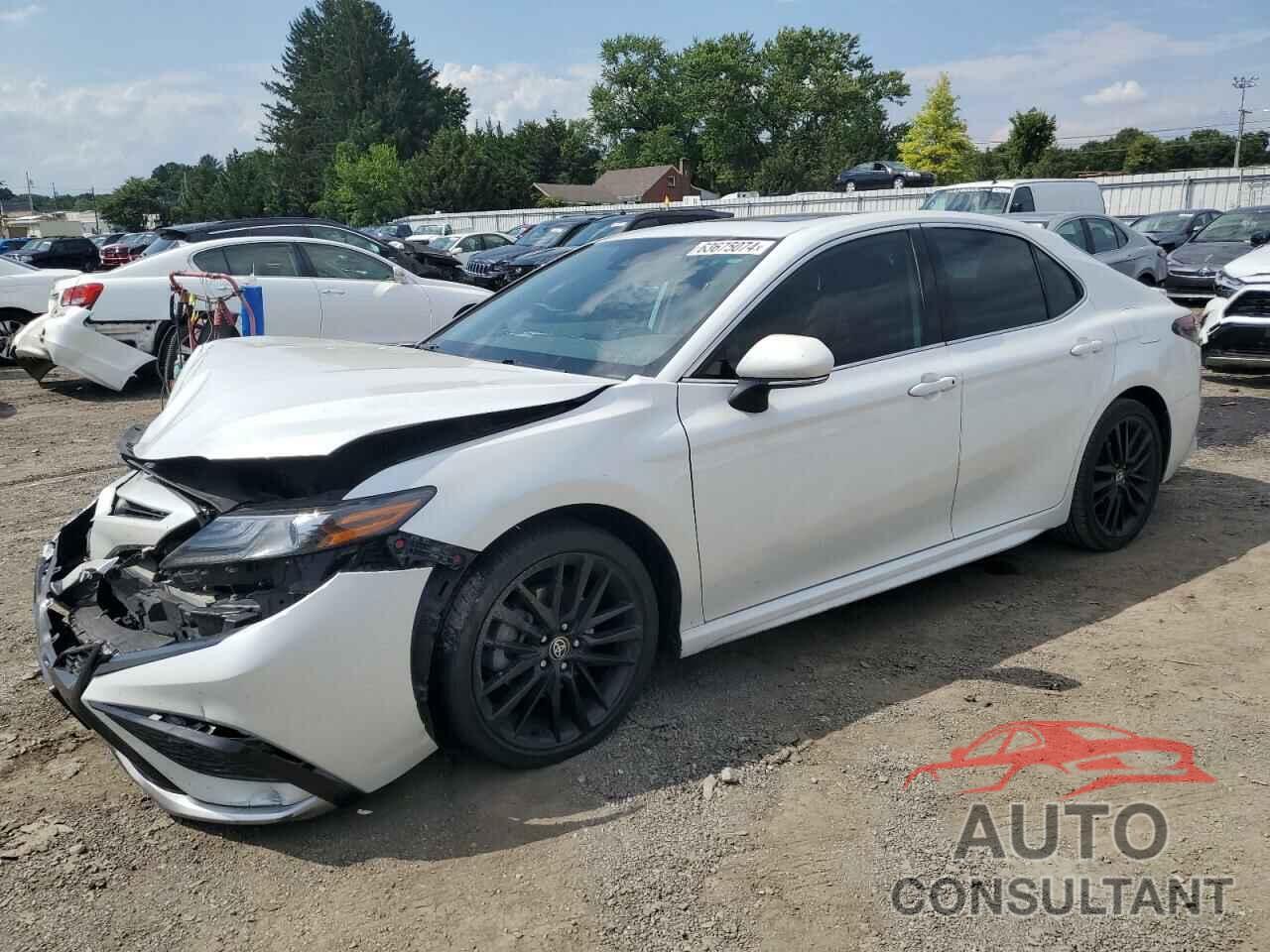 TOYOTA CAMRY 2022 - 4T1K31AK2NU577369