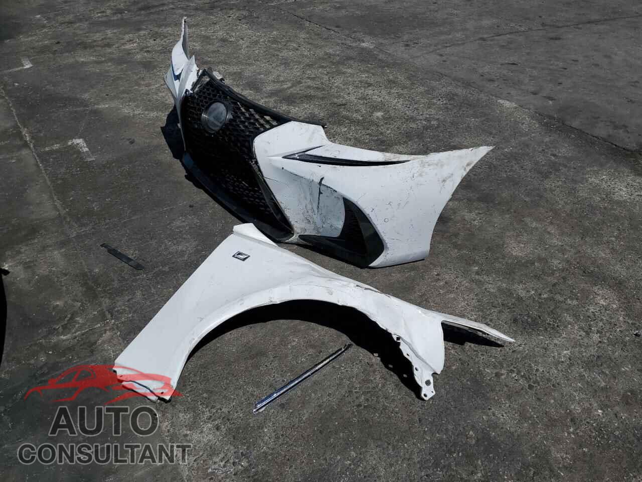 LEXUS IS 2019 - JTHBA1D21K5087841