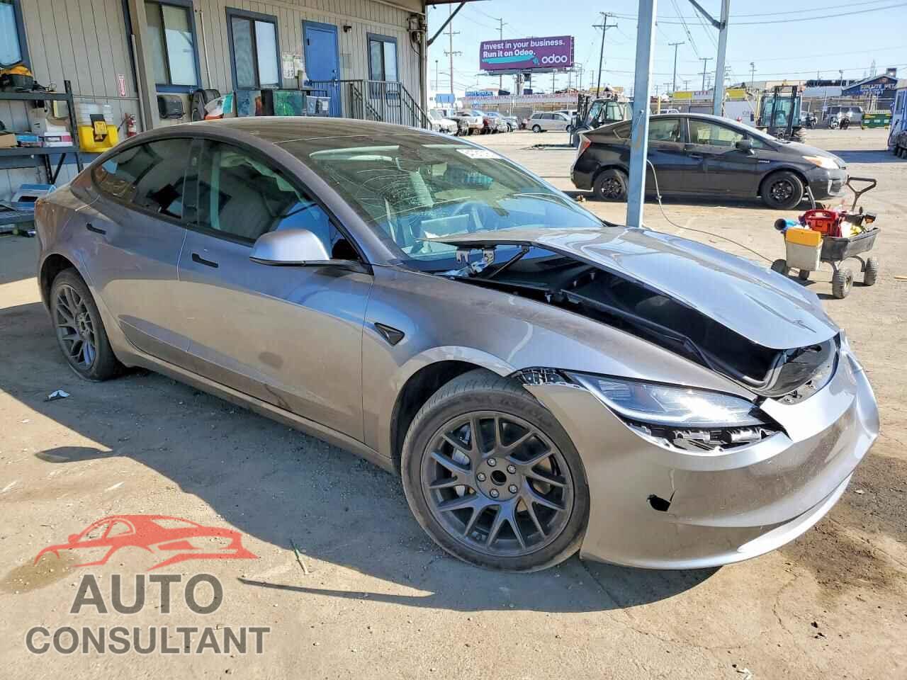 TESLA MODEL 3 2026 - 5YJ3E1EA9TF165850