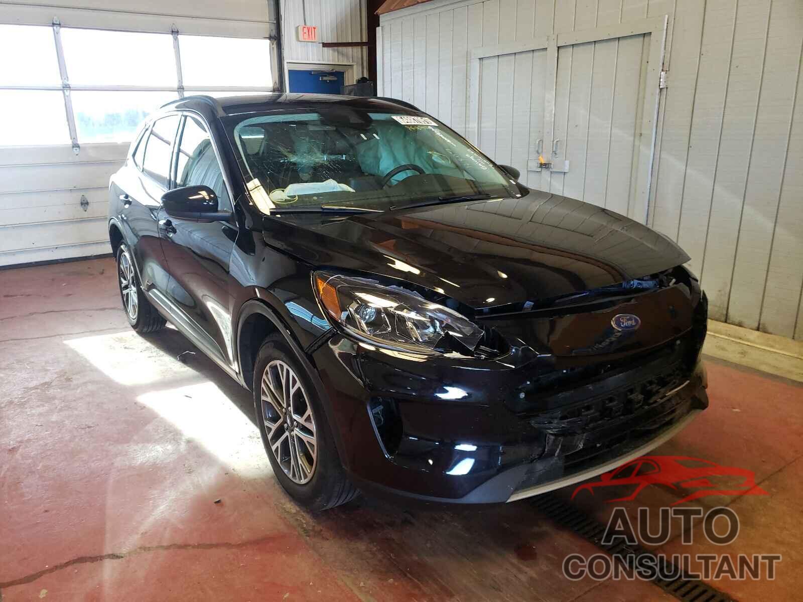 FORD ESCAPE 2021 - 1FMCU9H69MUA52381
