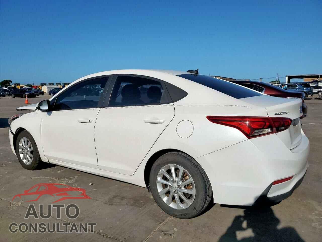 HYUNDAI ACCENT 2018 - 3KPC24A3XJE020451