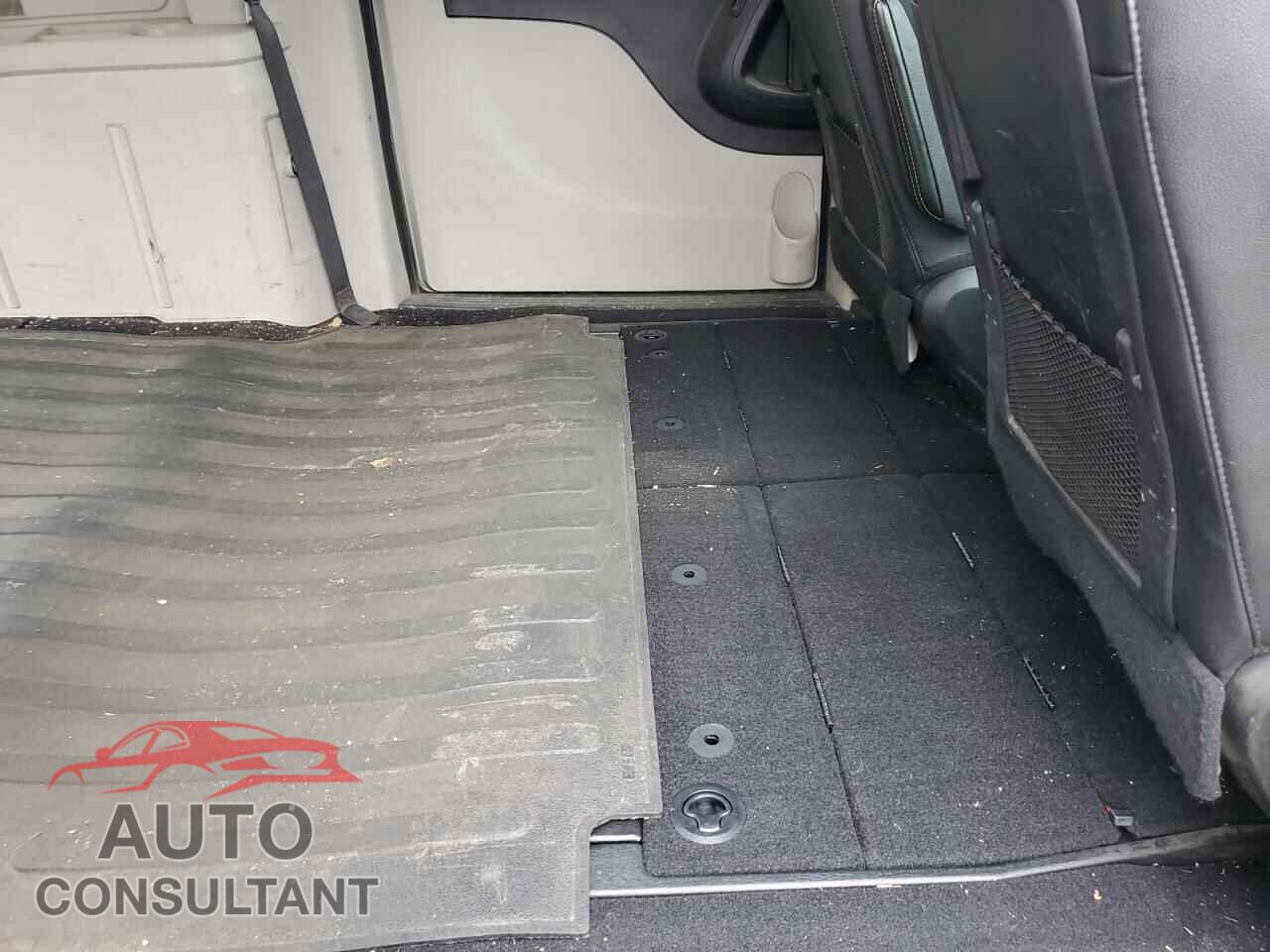 DODGE CARAVAN 2019 - 2C4RDGCG5KR772077