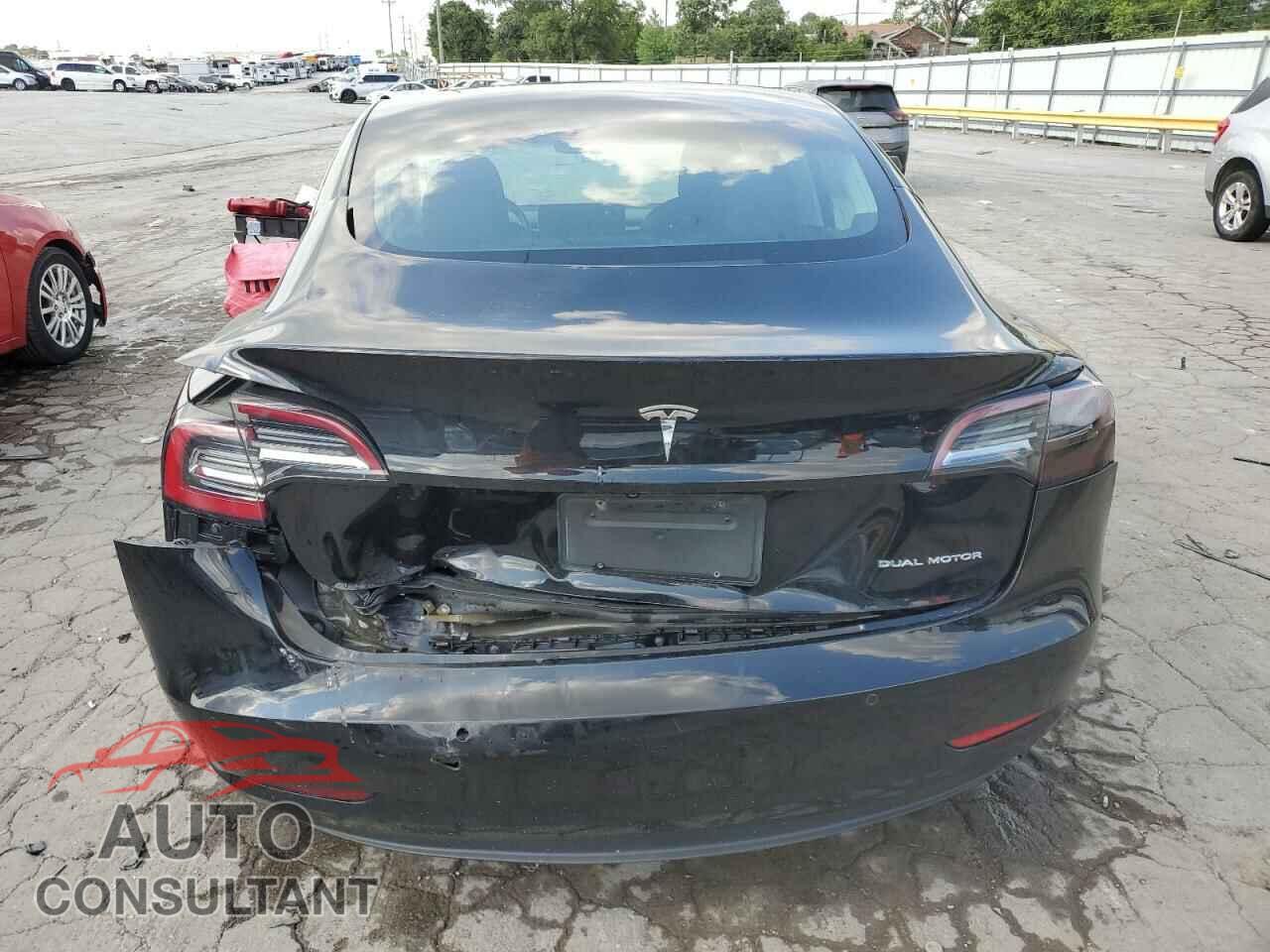 TESLA MODEL 3 2019 - 5YJ3E1EB2KF365329