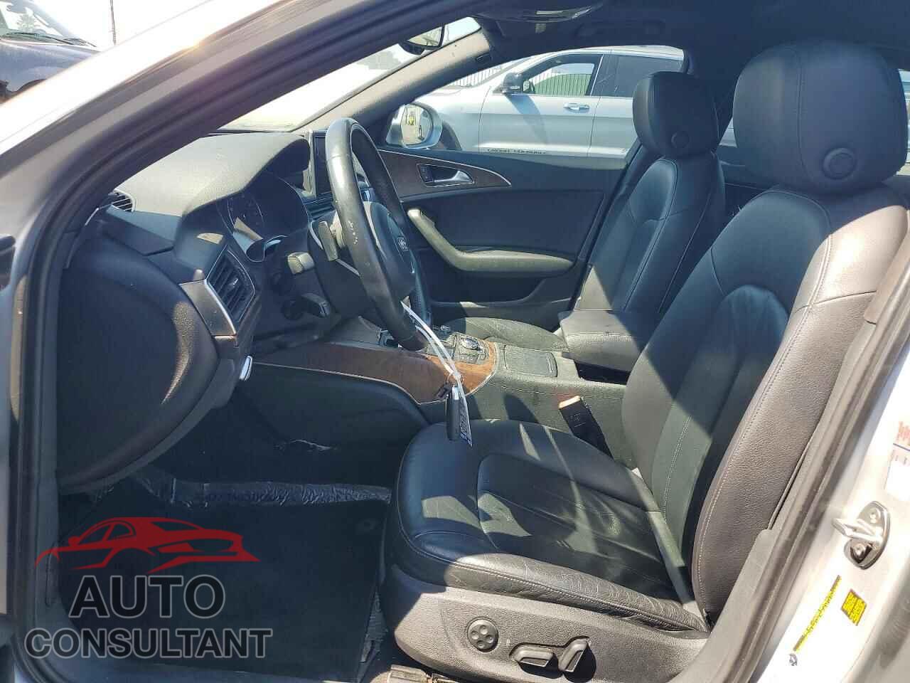 AUDI A6 2012 - WAUDFAFC8CN114601
