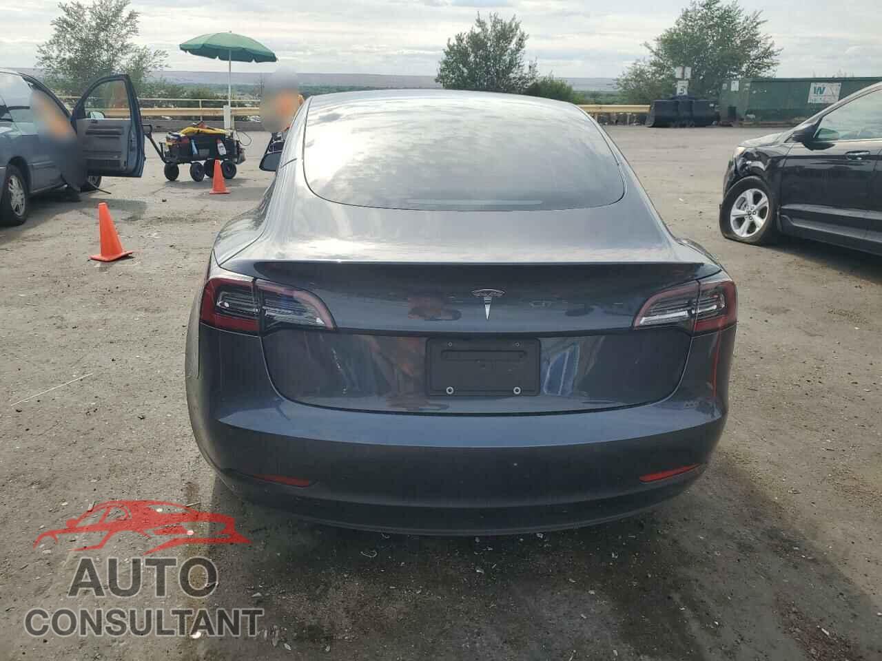 TESLA MODEL 3 2021 - 5YJ3E1EA7MF085044