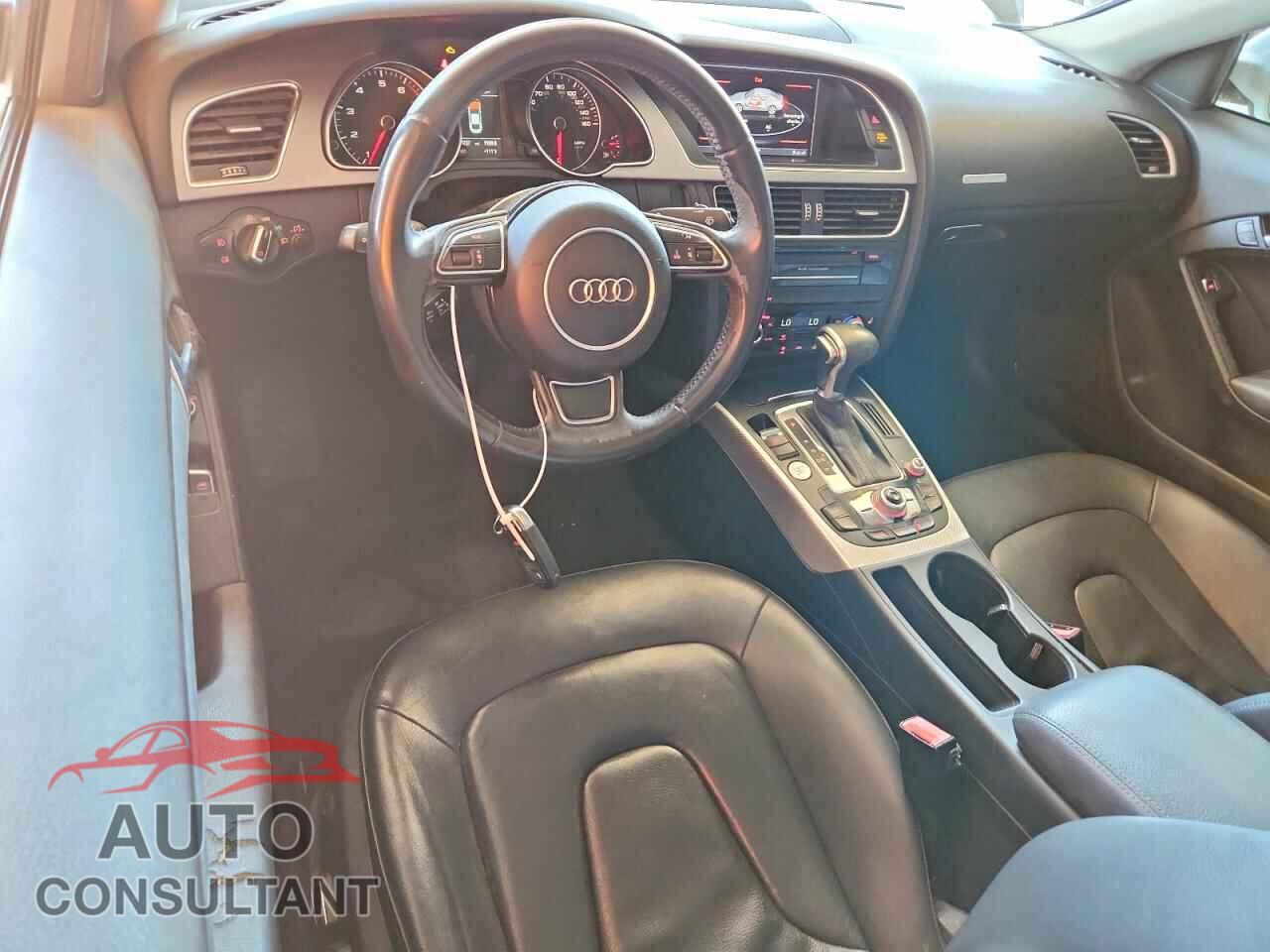 AUDI A5 2013 - WAULFAFR0DA064883