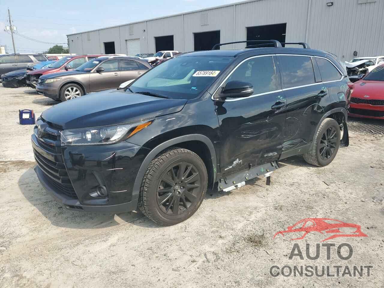 TOYOTA HIGHLANDER 2019 - 5TDKZRFHXKS551617