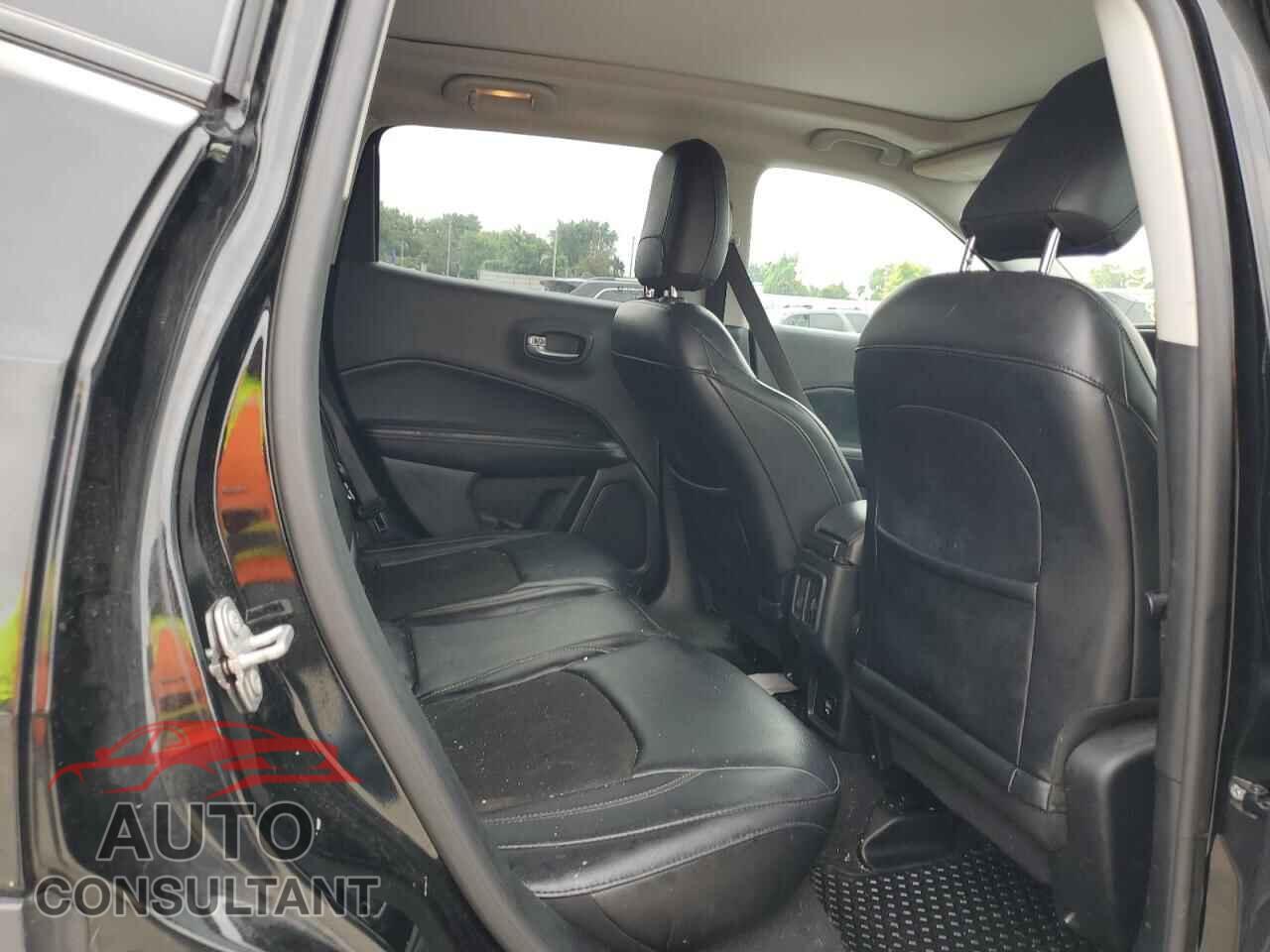 JEEP COMPASS 2017 - 3C4NJDBB7HT670989