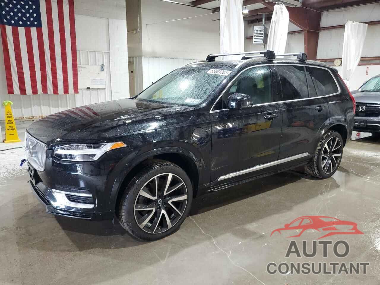 VOLVO XC90 T8 RE 2022 - YV4H600Z8N1832295