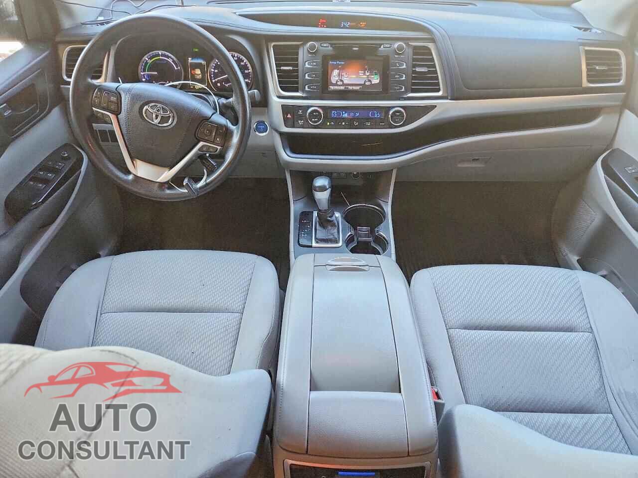 TOYOTA HIGHLANDER 2017 - 5TDBGRFHXHS030606