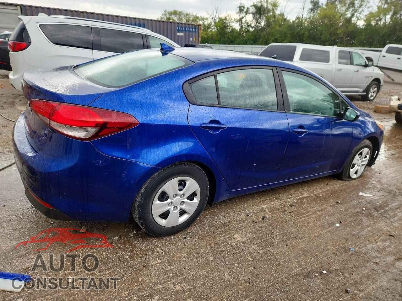 KIA FORTE 2017 - 3KPFL4A75HE010854